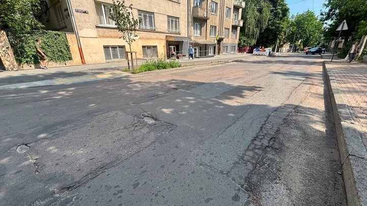 Львів: ремонт вулиці Героїв УПА виходить на другий етап — перекриття та об’їзди на місяць