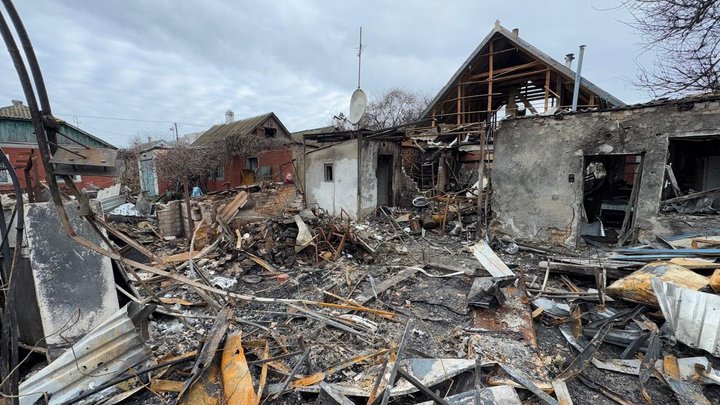 Окупанти обстріляли 43 населені пункти Херсонщини: вбили людину й