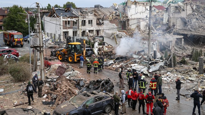 Damage after a Russian strike in the Kyiv region - file photo