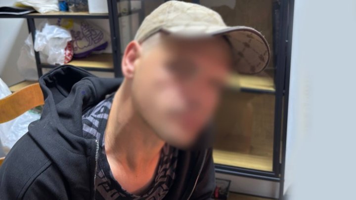 Військовий-втікач обікрав автомобіль у Львові: підозрюваному загрожує до 10 років ув’язнення