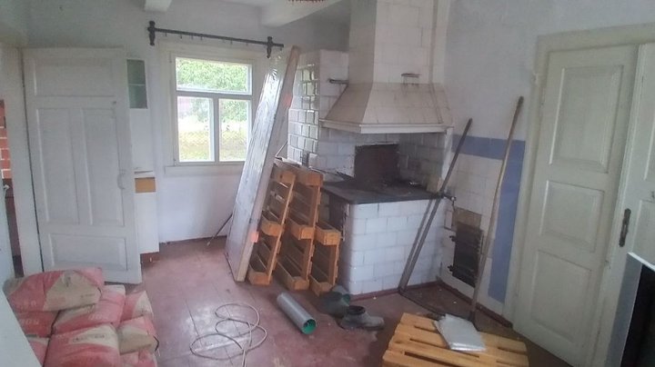 «Земля наша, а країна не наша»: родина переселенців з Запорізької області розпочала нове життя на Волині