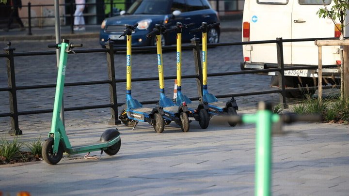 Львівська статистика тривоги: майже 180 постраждалих на електросамокатах за літо, серед них — десятки дітей