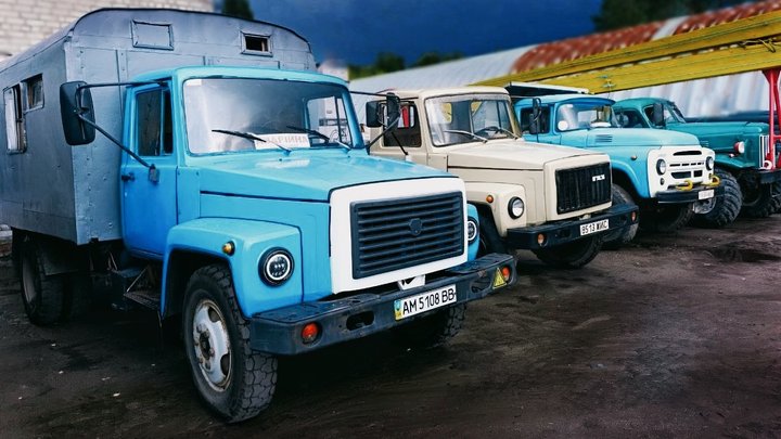 «Лего» для дорослих. Як механік Житомирводоканалу відновлює старі машини