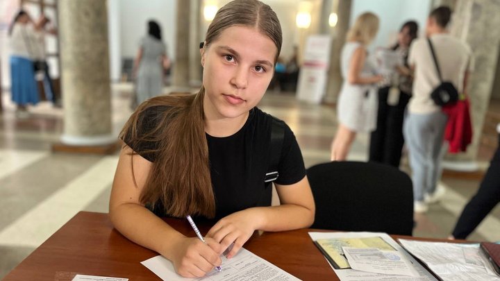 вступники вступники