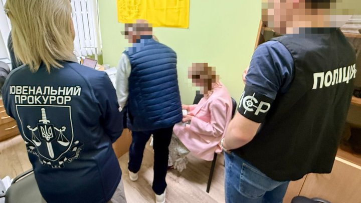 Фіктивне працевлаштування військовозобов'язаних: повідомили про підозру ще двом працівницям ліцею в Луцьку Фіктивне працевлаштування військовозобов'язаних: повідомили про підозру ще двом працівницям ліцею в Луцьку
