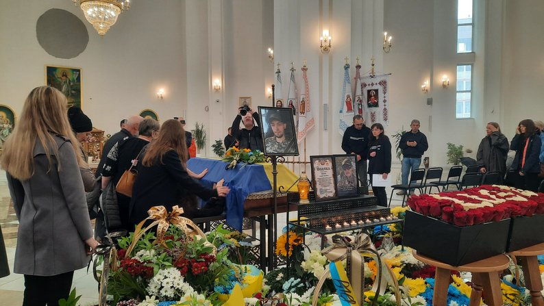 Похорон, заповіт, Богдан Власій