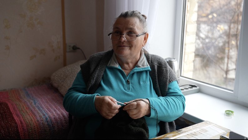 "Дрони над головою, як мухи літали": як змінилась доля переселенців із прифронтових сіл, які оселилися на Лебединщині