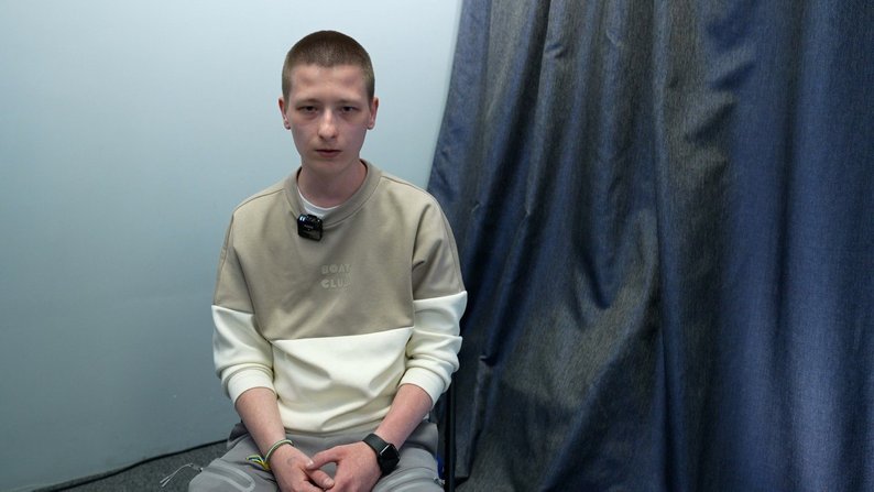 Повернувся з полону, а батько ще в неволі: історія морпіха з Миколаєва, який відновлюється на Вінниччині