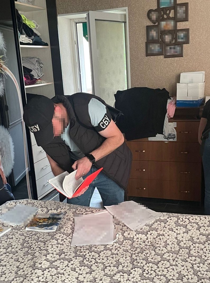 На Житомирщині злочинне угруповання під керуванням посадовця прикордонного загону заволоділо 94 гектарами землі