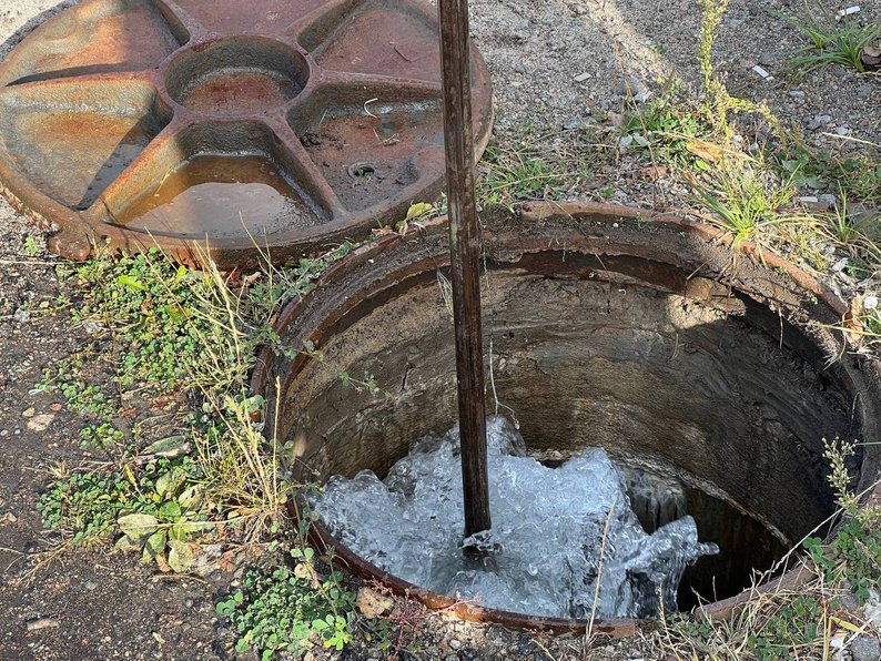 У Житомирі майже місяць промиватимуть мережі, щоб покращити якість води у кранах