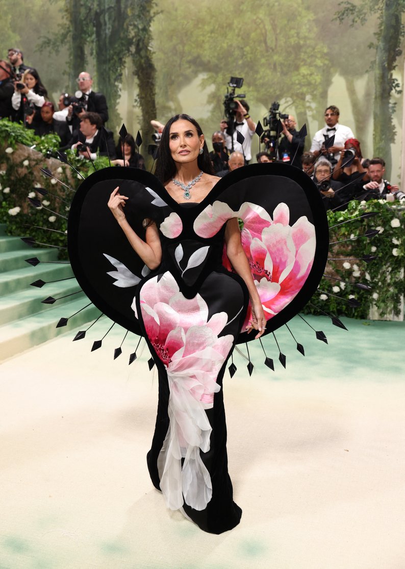 Met Gala 2024: хто був на червоній доріжці