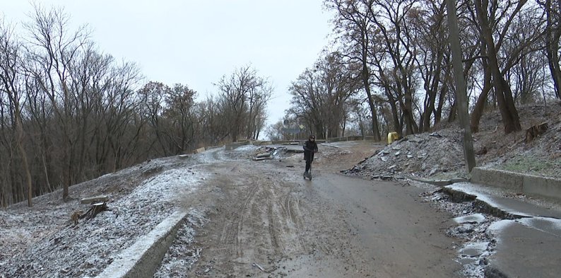Як зсув ґрунту на серпантині на Монастирській Горі Полтаві вплинув на монастир