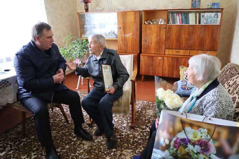 70 років разом: подружжя з Житомирщини відсвяткувало "платинове" весілля
