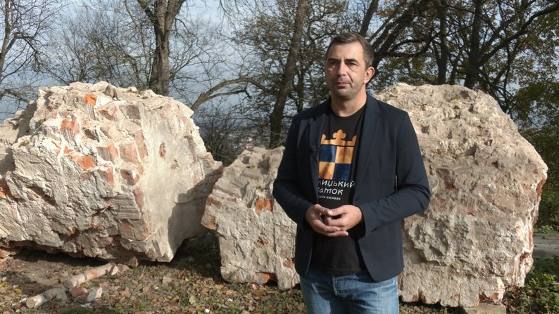 Володимир Олійник, археологи, розкопки, Галицький замок