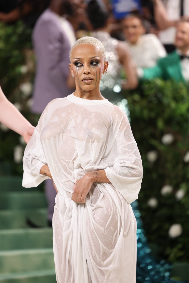 Met Gala 2024: дивіться, хто був на червоній доріжці