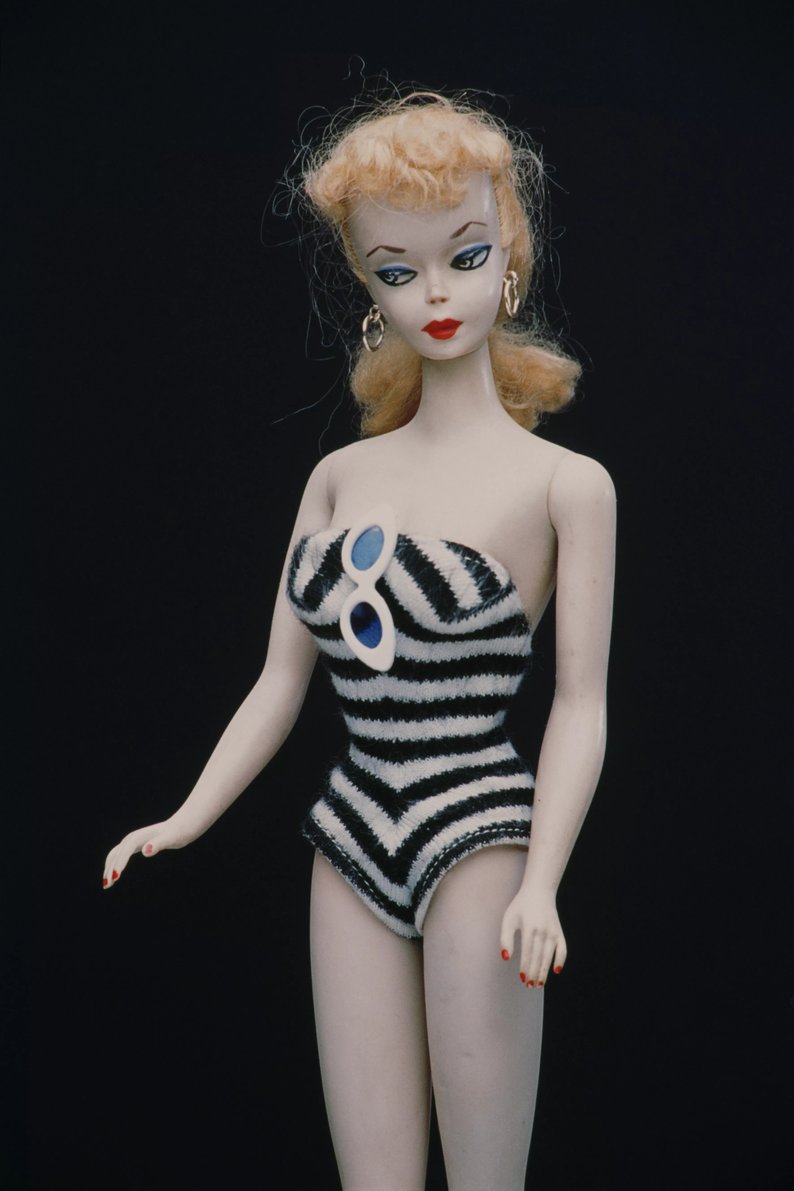виставка ляльк барбі