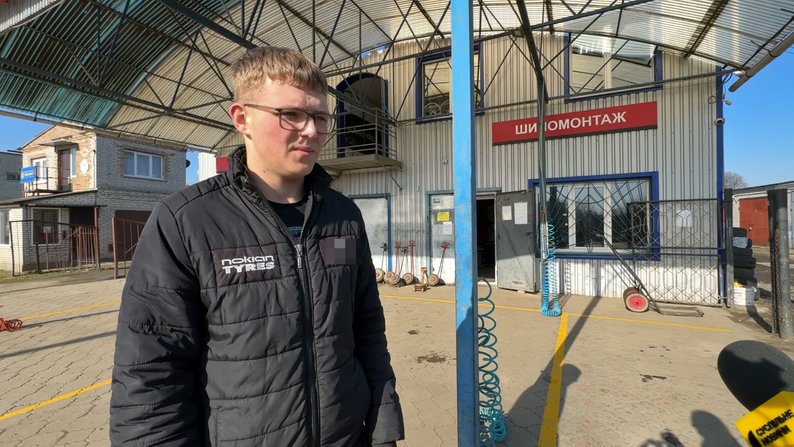 "Обережно, вибоїни!": у Луцьку водії скаржаться на стан доріг. Де стартував аварійний ремонт