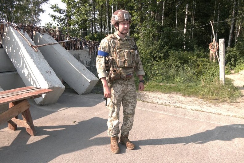 Знищені дороги, захисні споруди і особовий склад: командувач ОС ЗСУ Наєв інспектував кордон із Білоруссю на Волині