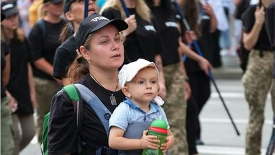 "Бачила зачистку з власного вікна" — історія військового медика, яка виїхала з Ірпеня у Вінницю