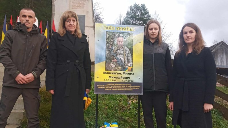 На Івано-Франківщині відкрили Алею на честь загиблих воїнів