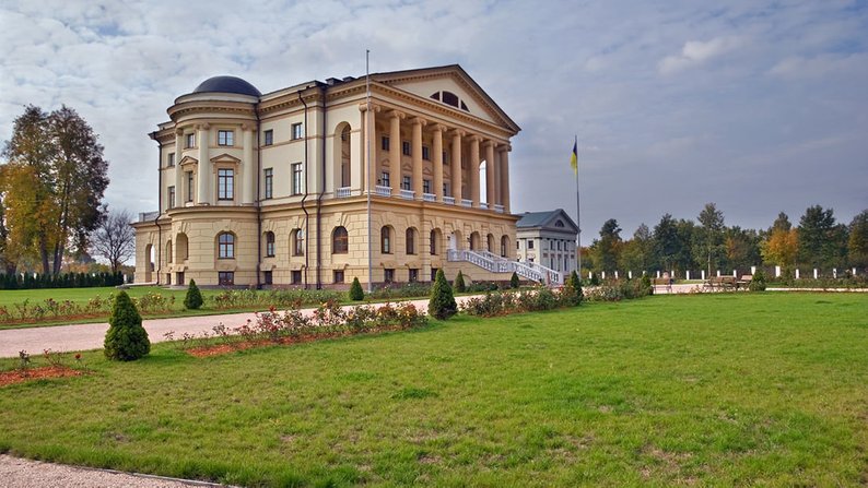 Палац Кирила Розумовського в Батурині