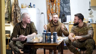 Артилеристи на Бахмутському напрямку святкують Новий рік