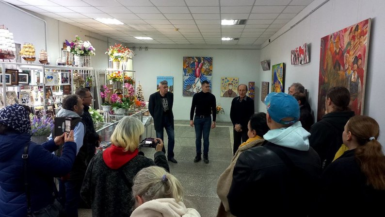 У Сумах презентували виставку митця Сергія Степанова