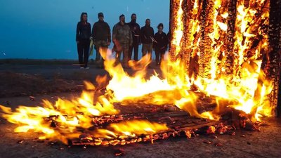 Назавжди в небі. У Миколаєві вшанували пам'ять загиблих льотчиків 299-ї бригади