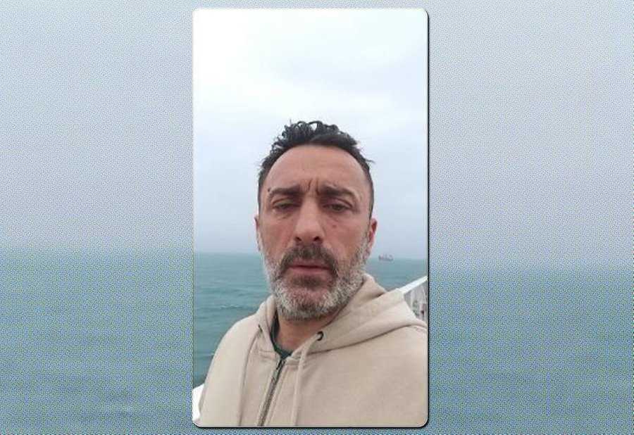 Обстріли і брак води: як живуть 20 тисяч моряків, заблокованих в Ормузькій протоці