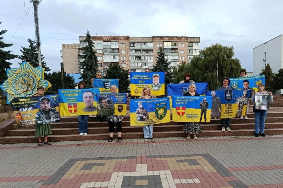 В Олевській громаді на Житомирщині вдруге провели акцію на підтримку зниклих безвісти та полонених В Олевській громаді на Житомирщині вдруге провели акцію на підтримку зниклих безвісти та полонених