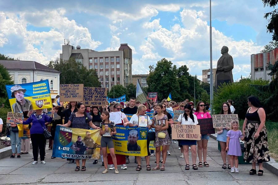 В Олевській громаді на Житомирщині вдруге провели акцію на підтримку зниклих безвісти та полонених В Олевській громаді на Житомирщині вдруге провели акцію на підтримку зниклих безвісти та полонених