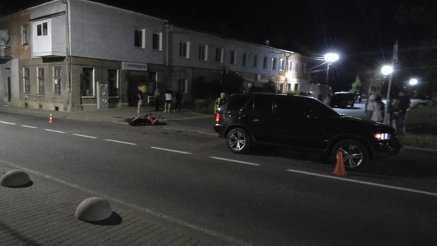 П’яний мотоцикліст спричинив ДТП у Великих Мостах: серед постраждалих — неповнолітня дівчина