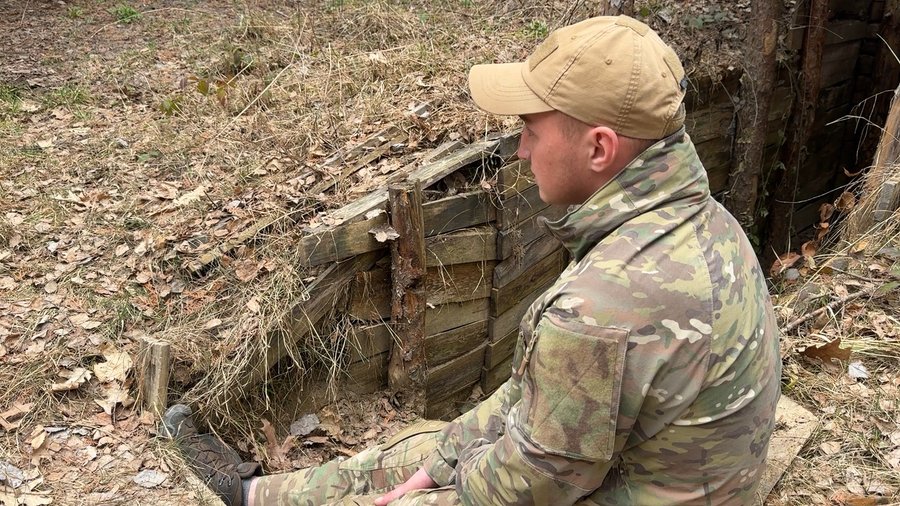 "Почув, що наді мною завис дрон": прикордонник Волинського загону продовжує службу з осколком в нозі