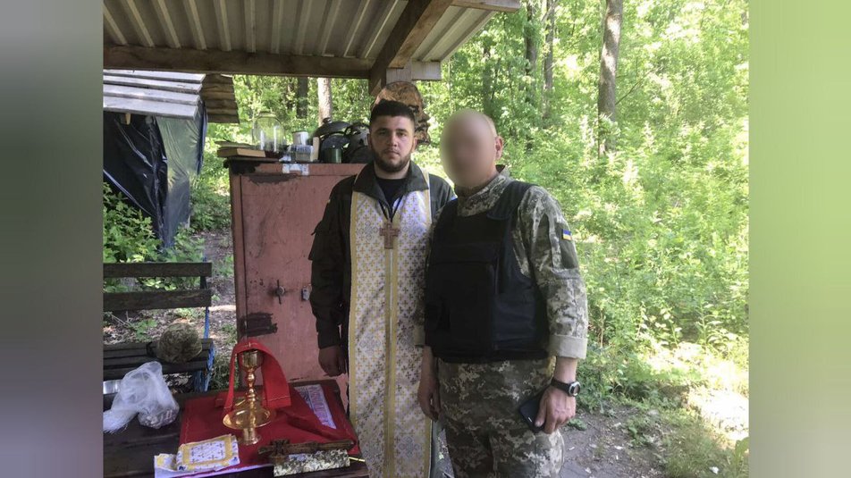 Військовий капелан Василь Сметанюк: "Зараз формуються засади служіння військового священника"