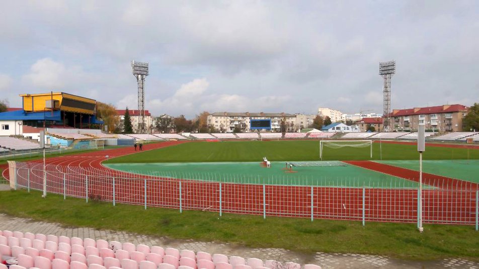 Стадіон "Авангард" у Луцьку – у власності громади. Як він тепер функціонуватиме