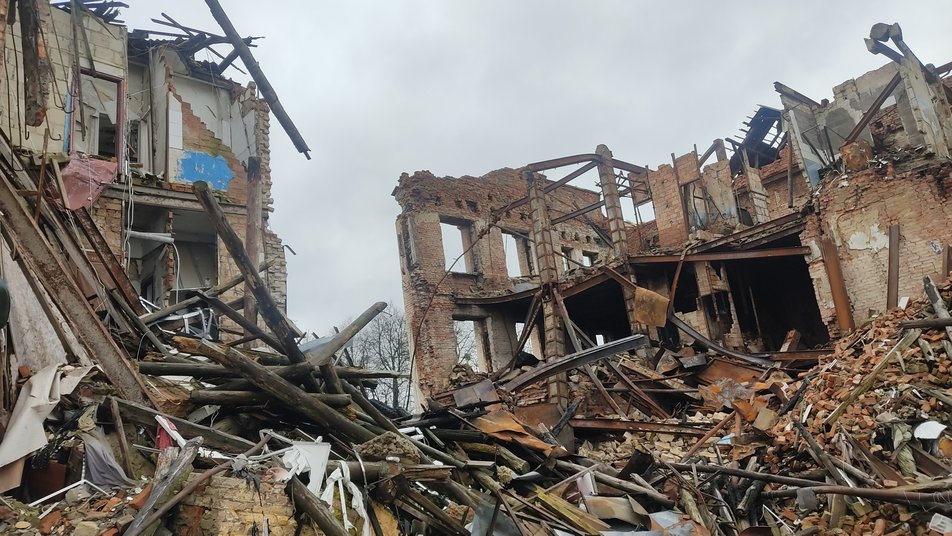 Жителі гуртожитку на Корбутівці у Житомирі шукають шляхи компенсації вартості зруйнованого російськими військами житла
