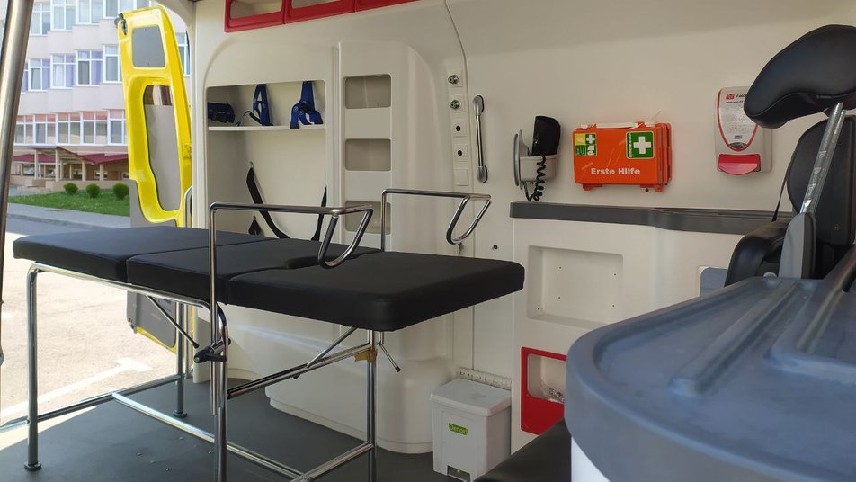 Волинські медики отримали мобільний шпиталь на колесах. Коли і як він буде працювати