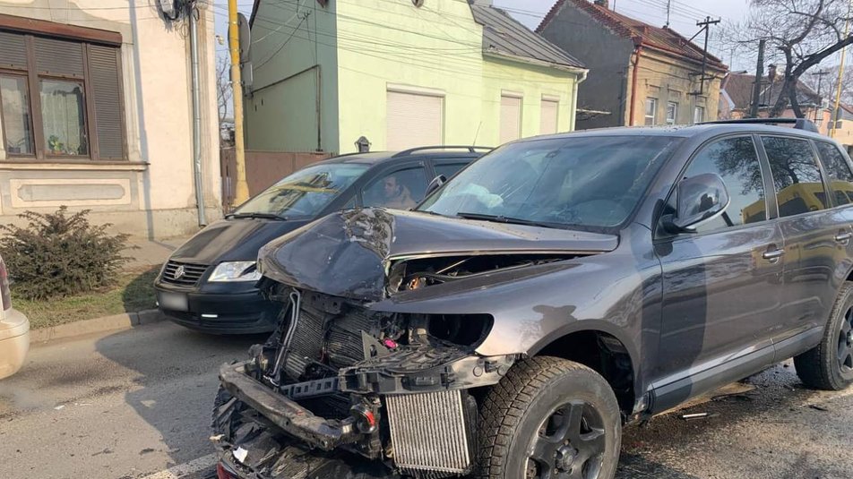 ДТП в Ужгороді: зіштовхнулися чотири авто