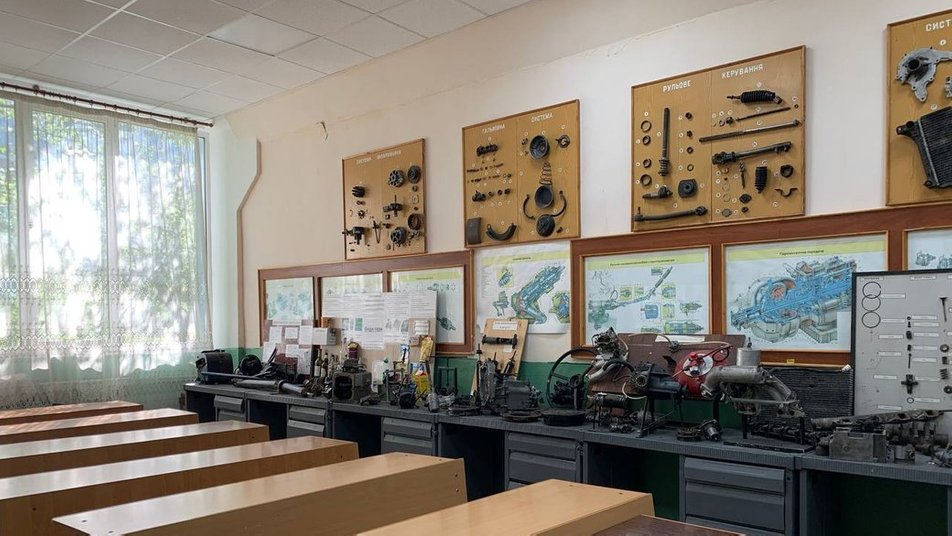 Маріупольський електромеханічний технікум тепер працює у Тернополі