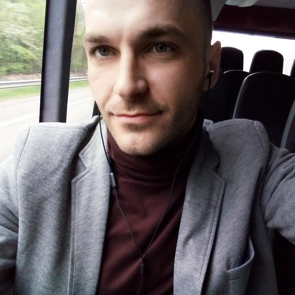 Дмитро Михайлов