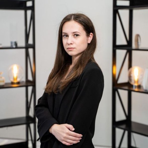 Анна Железняк