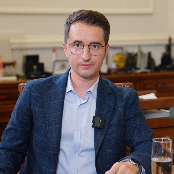 Віталій Гарнов