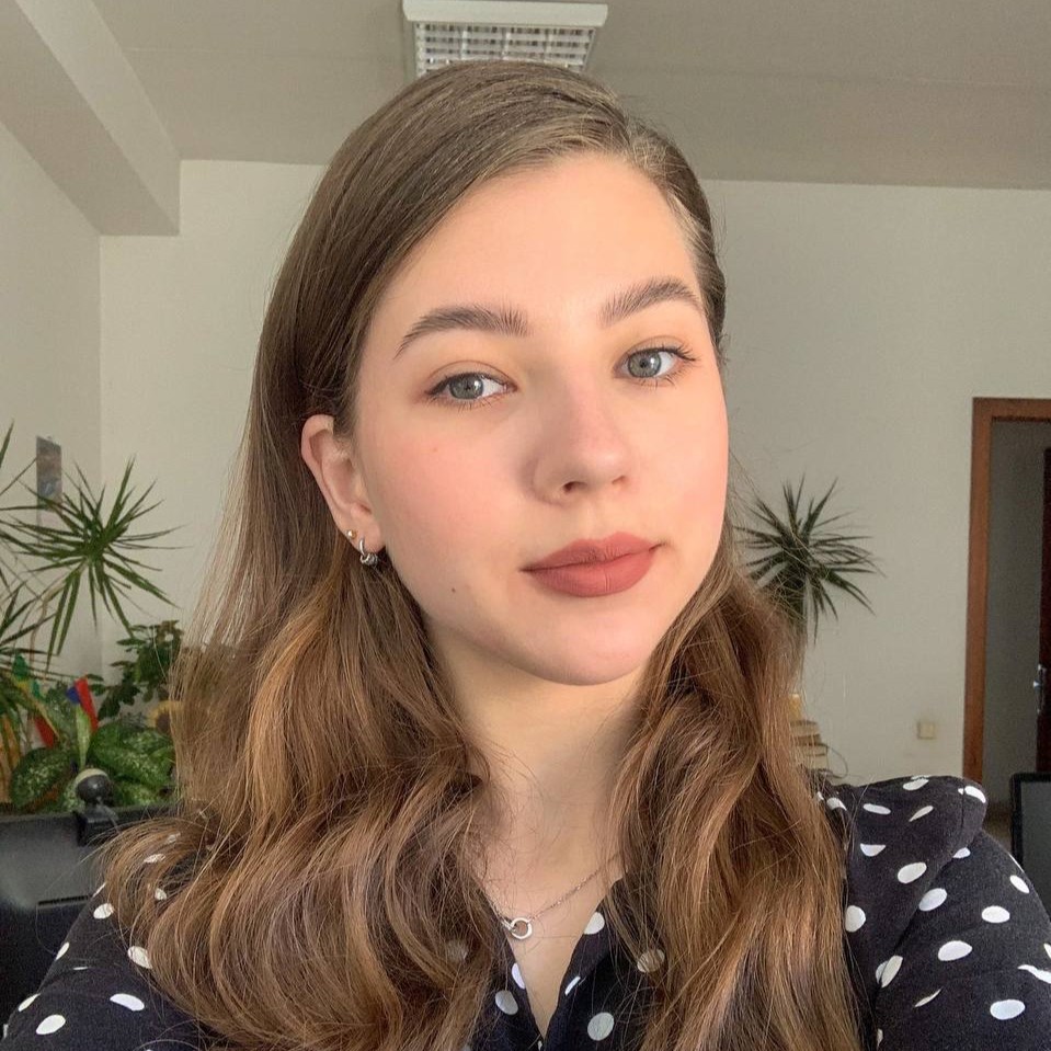 Поліна Паламарчук