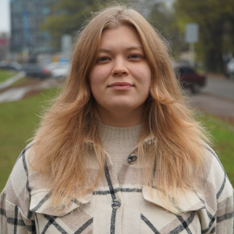 Олеся Приходько
