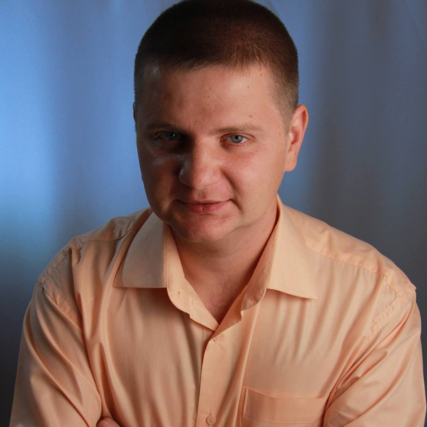 Роман Назаренко