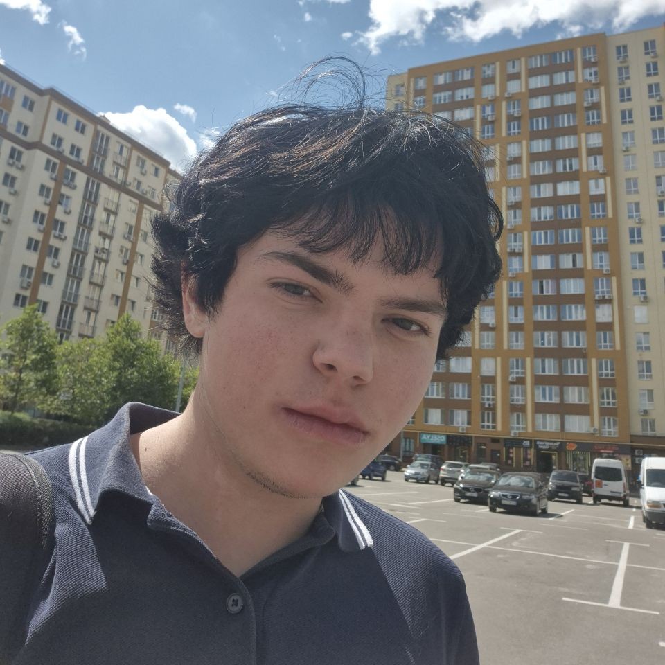 Руслан Калінін
