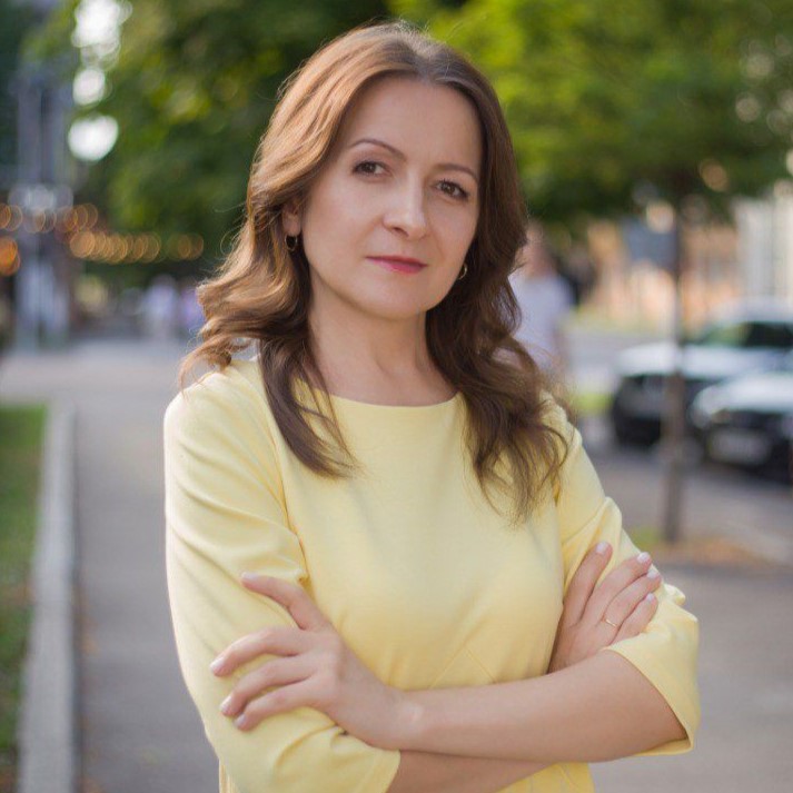 Ніна Волощук