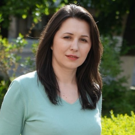 Ірина Дєдушева