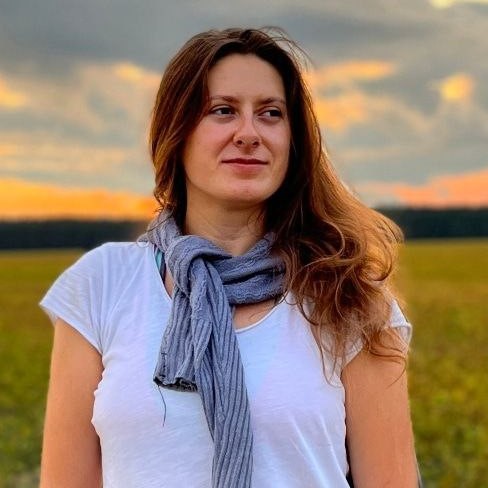 Алла Садовник